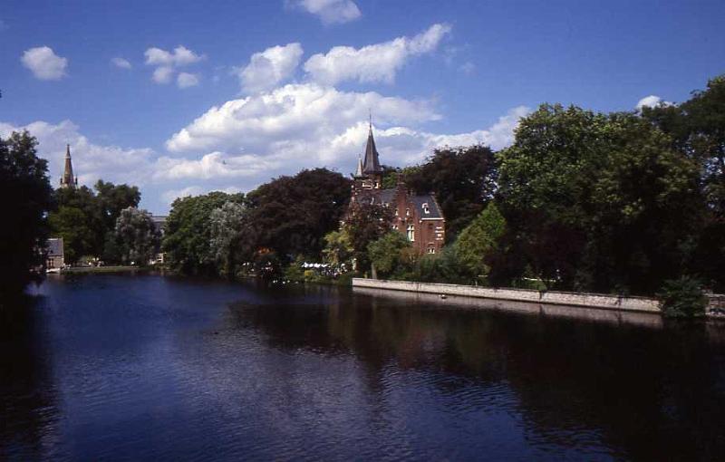 29-Bruges,Minnewater (lac d'Amour),14 agosto 1989.jpg
